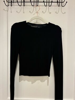 Abercrombie & Fitch Black Long-Sleeve Crewneck Top